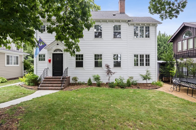 100 W 52nd St, Minneapolis, MN 55419