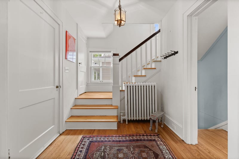 100 W 52nd St, Minneapolis, MN 55419