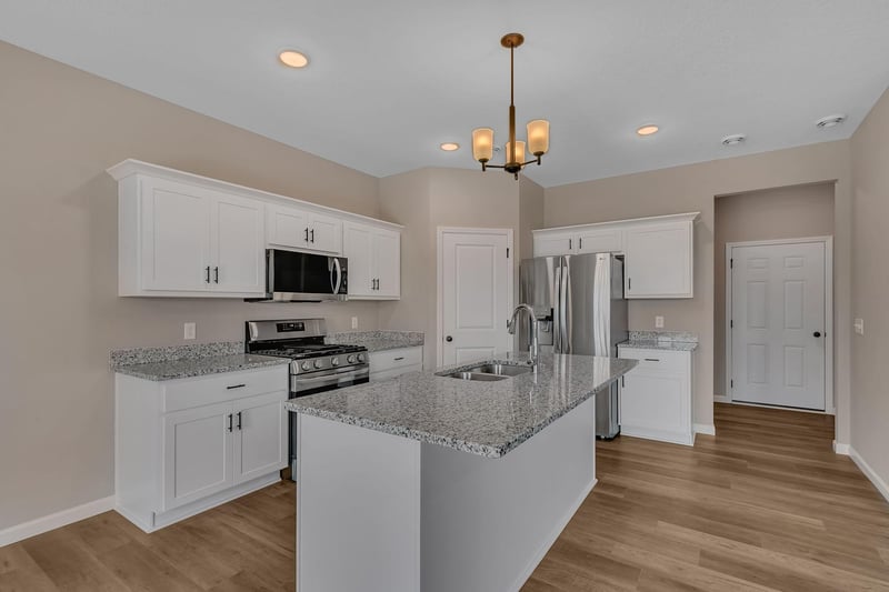 683 47th Ave NE, Saint Cloud, MN 56304