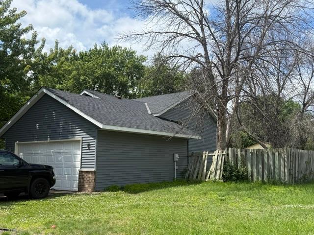 6781 Brunswick Ave N, Brooklyn Park, MN 55429