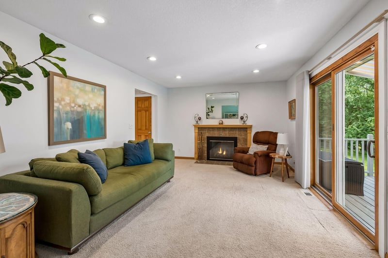 8317 W 103rd St, Bloomington, MN 55438
