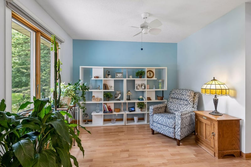8317 W 103rd St, Bloomington, MN 55438