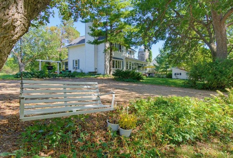 5746 State Highway 25 SE, Montrose, MN 55363
