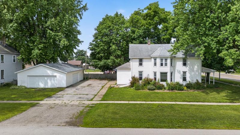 210 Main St W, Elgin, MN 55932