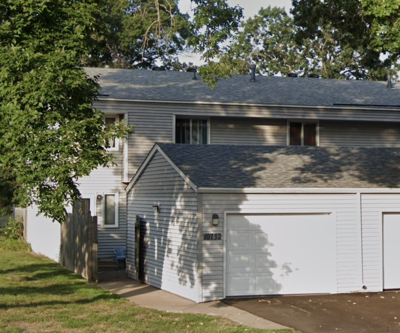10732 Ilex St NW, Coon Rapids, MN 55448
