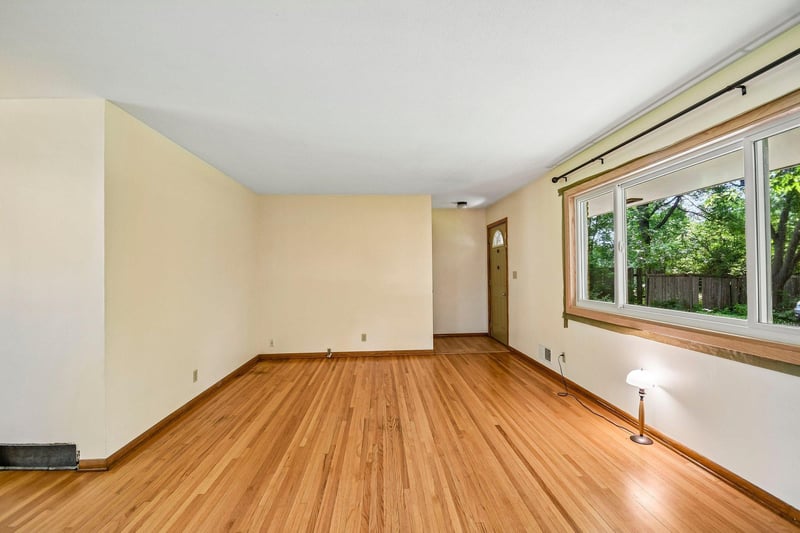 15606 Minnetonka Blvd, Minnetonka, MN 55345