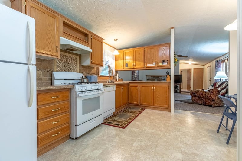 27252 Hayes St, Garrison, MN 56450