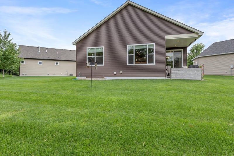 9285 Kaiser Cir NE, Otsego, MN 55362