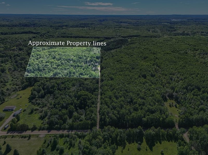 27176 Birch Dr, Bovey, MN 55709