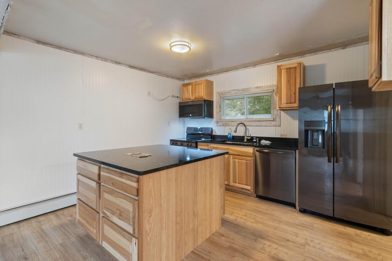 411 21st St, Cloquet, MN 55720