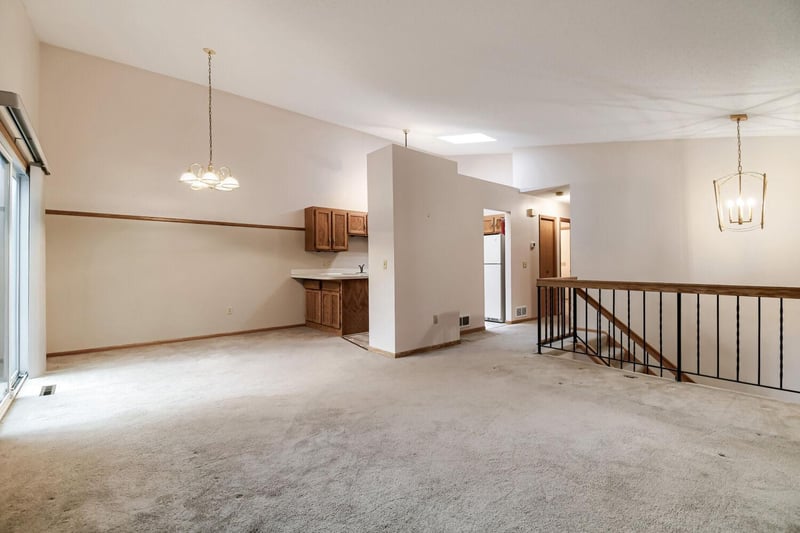 1597 Clemson Dr, Eagan, MN 55122