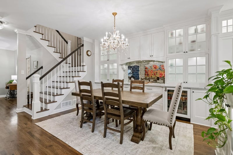4610 France Ave S, Edina, MN 55410