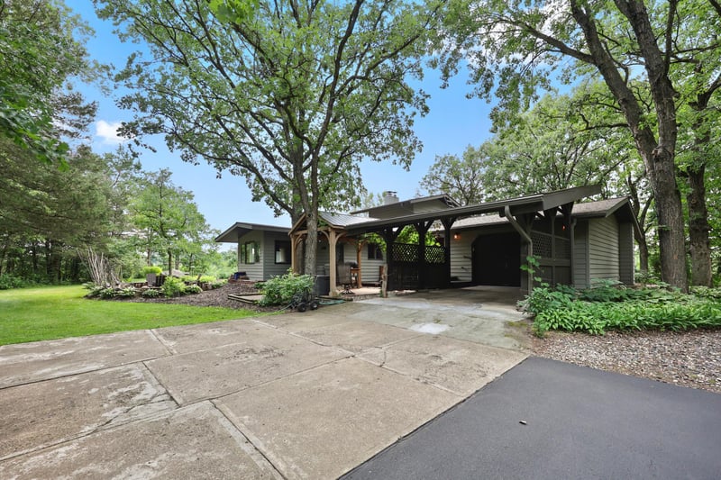 4040 Ricecliff Ln, Rice, MN 56367