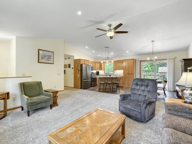 1113 9th St, Gaylord, MN 55334