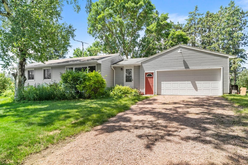 1842 11 1/2 St, Cumberland, WI 54829