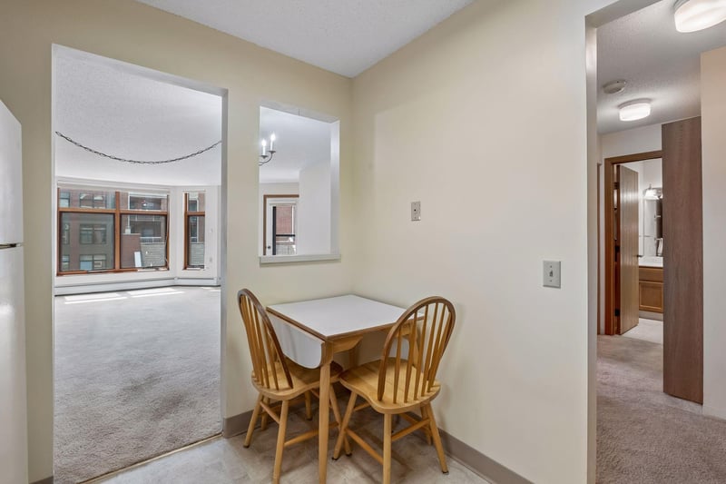 500 County Road B W #235, Roseville, MN 55113