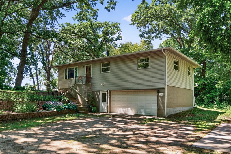 14189 70th St S, Hastings, MN 55033