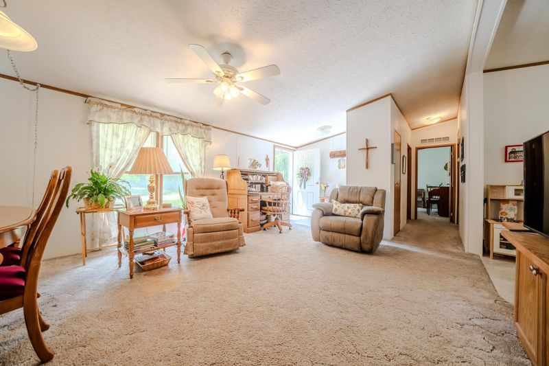202 Riverwood Ct, Randall, MN 56475
