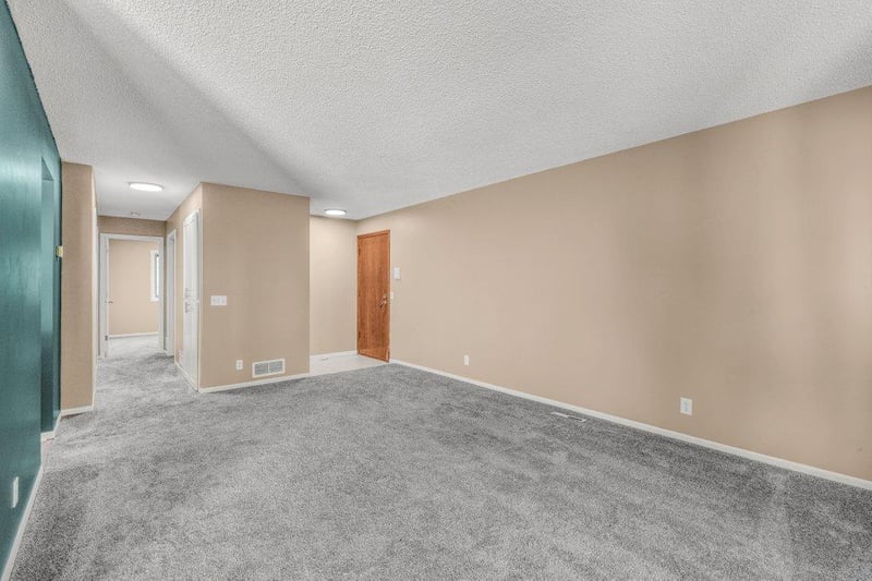 5 Crusader Ave E #C, West Saint Paul, MN 55118