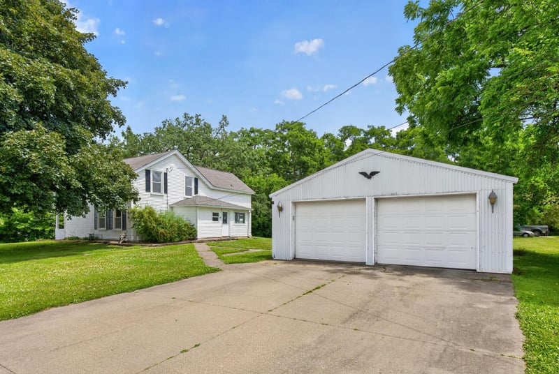 505 Maiden Ave, Wabasha, MN 55981