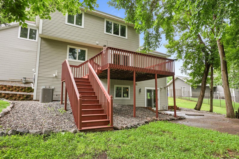 1903 Meadowrose Blvd, Saint Cloud, MN 56301