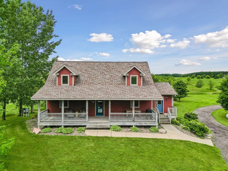 231 155th St, Amery, WI 54001