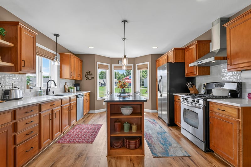 1215 3 1/2 Ave NW, Byron, MN 55920