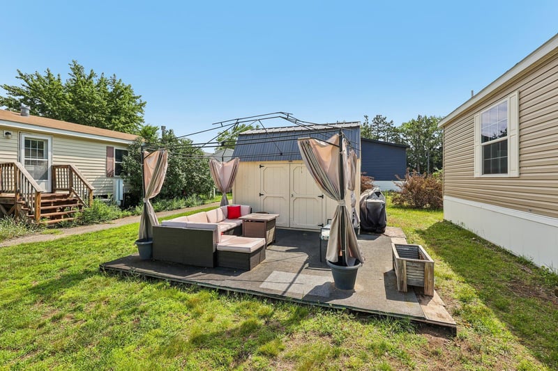 11955 Stevens Ave, Becker, MN 55308