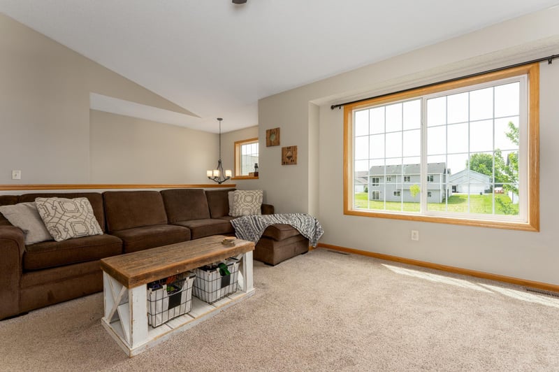 1805 6th St N, Sartell, MN 56377