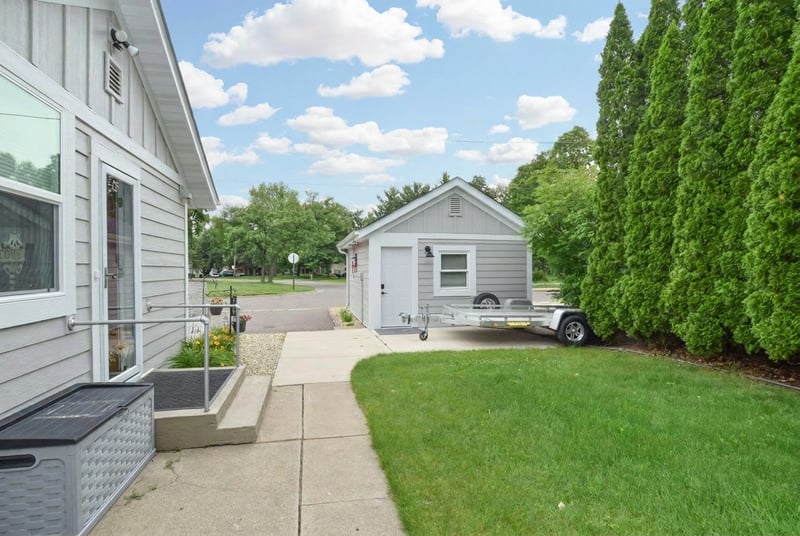 249 Crescent St, Big Lake, MN 55309