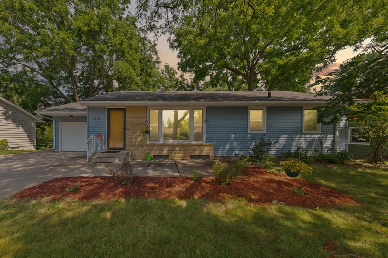 410 Orchard St N, Northfield, MN 55057