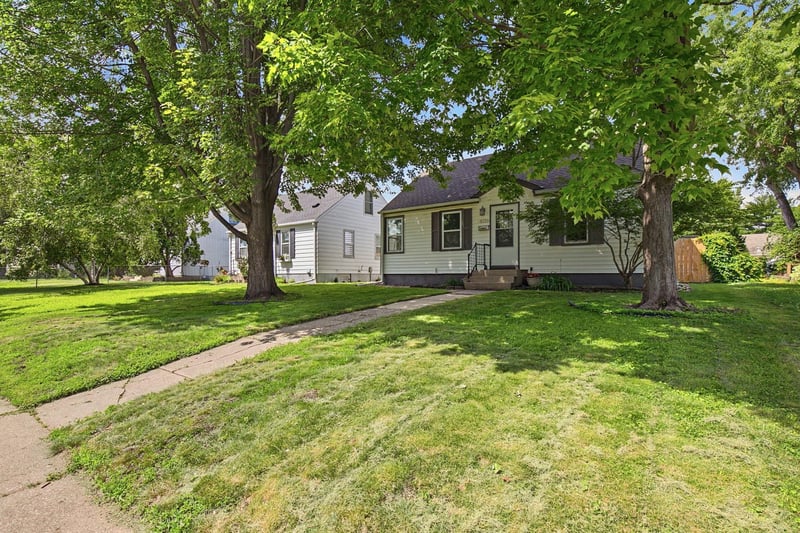 6116 Upton Ave S, Minneapolis, MN 55410