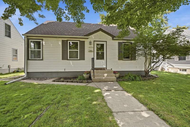 6116 Upton Ave S, Minneapolis, MN 55410
