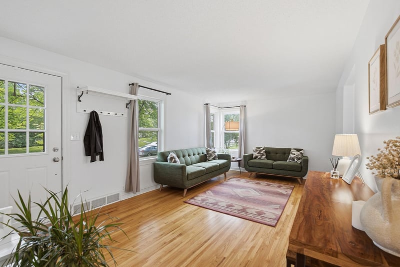 6116 Upton Ave S, Minneapolis, MN 55410