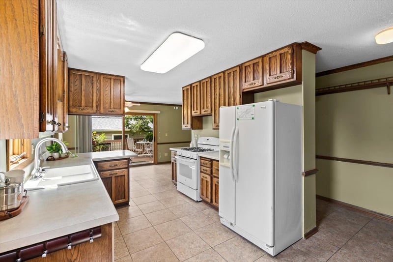 1561 Chamber St, Saint Paul, MN 55106