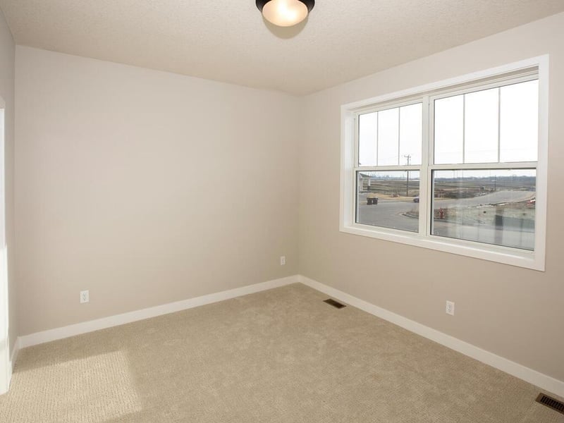 17940 Greenwich Way, Lakeville, MN 55044