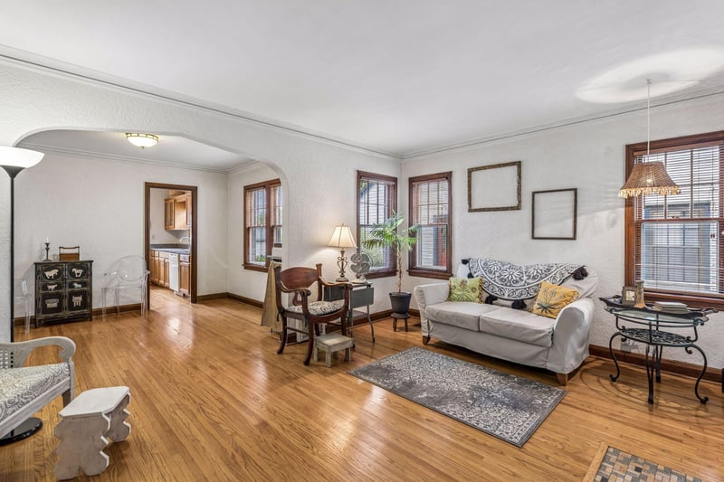5721 Wentworth Ave, Minneapolis, MN 55419