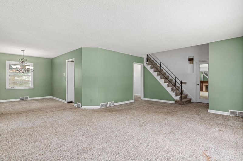 1531 Idaho Ave W, Falcon Heights, MN 55108