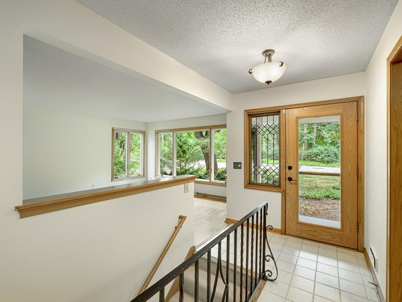 2507 Burnham Rd, Minneapolis, MN 55416