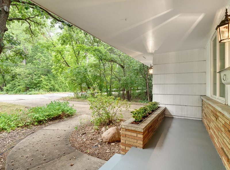 2507 Burnham Rd, Minneapolis, MN 55416