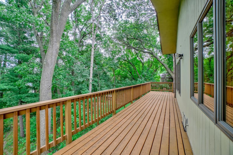 515 Pine Tree Trl, Stillwater, MN 55082