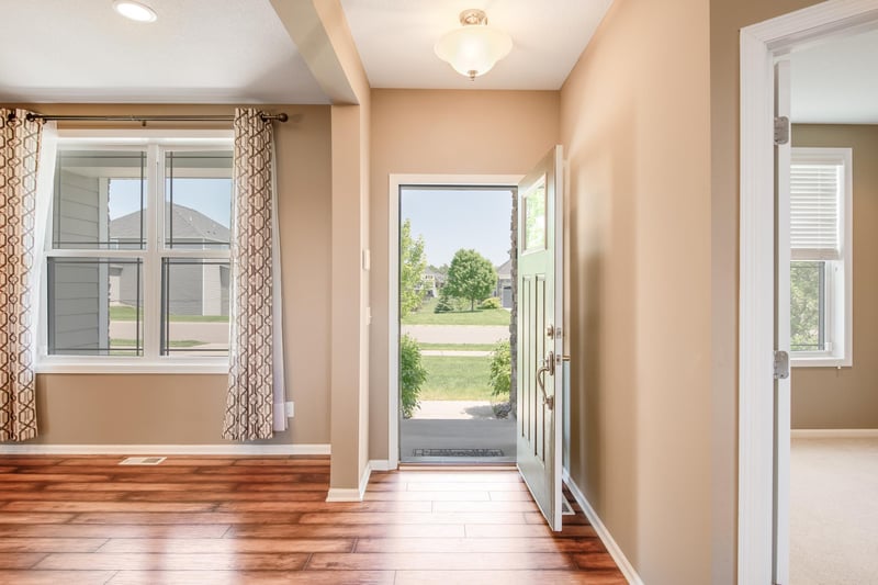 10321 Louisiana Ave N, Brooklyn Park, MN 55445