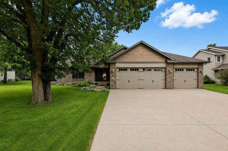 40 86th St NW, Rice, MN 56367