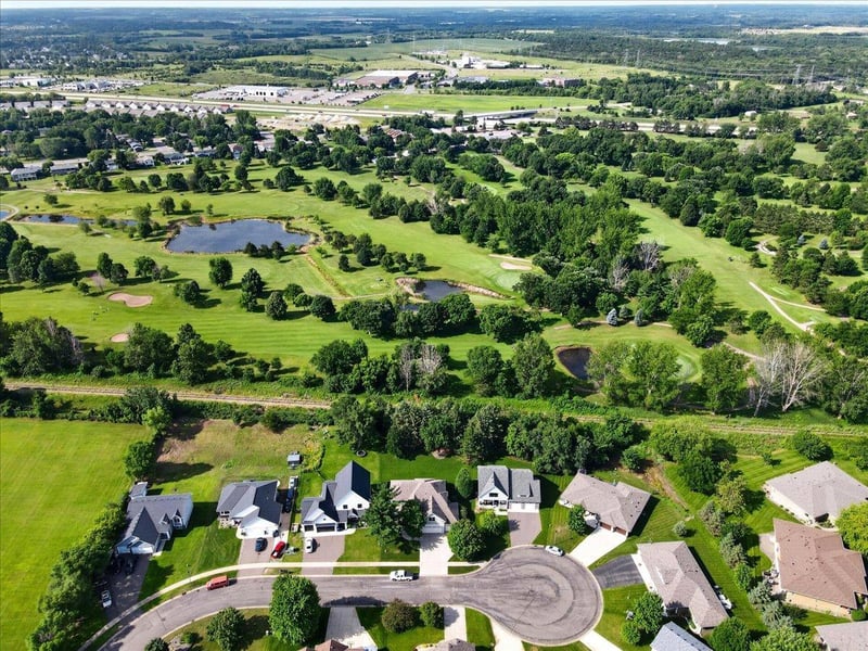 1214 Prairie Pine Ct, Monticello, MN 55362