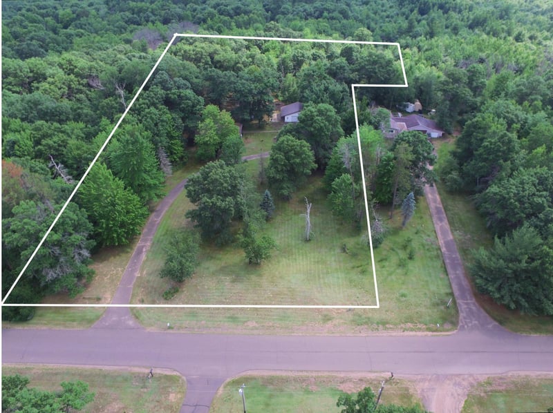 7689 Wood Ln, Webster, WI 54893