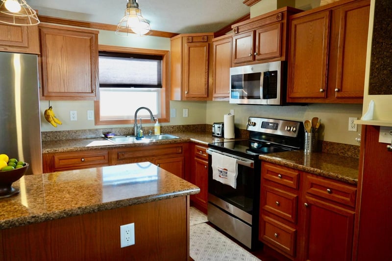 108 S 1st St #11, Elysian, MN 56028