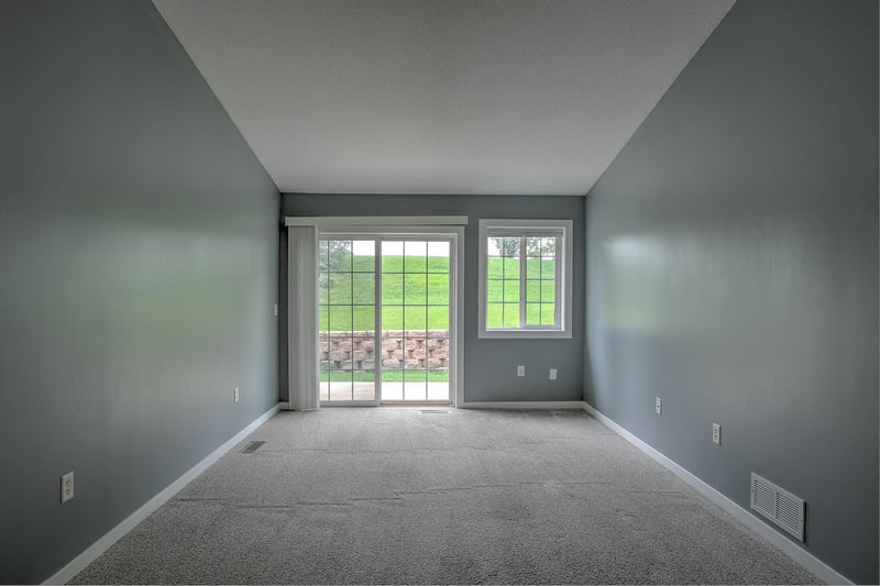 2160 Cleveland Ln S, Cambridge, MN 55008