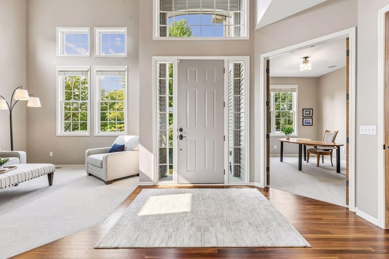 7569 Ridgeview Point, Chanhassen, MN 55317