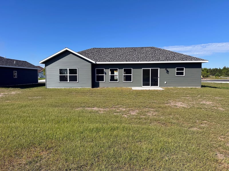 711 Cherry Ln, Perham, MN 56573