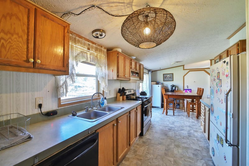 6514 Estate Dr, Brainerd, MN 56401